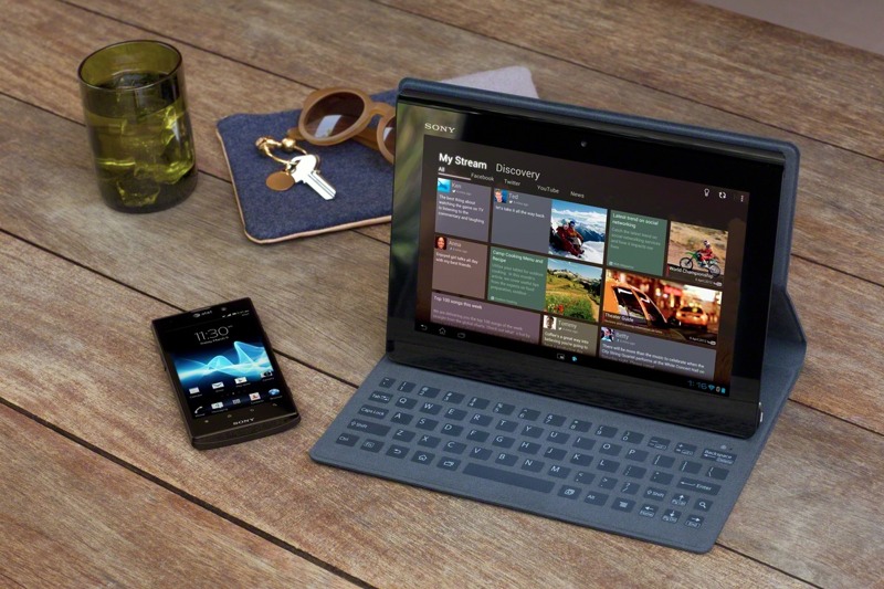 Sony Mobile Xperia Tablet S with Keyboard Cover